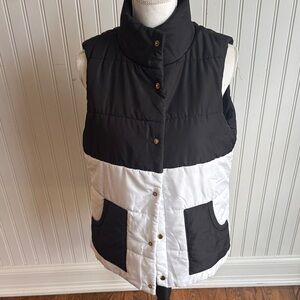 Black and White colorblock Puffer Vest